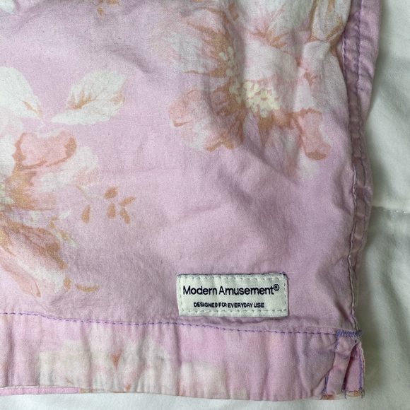 Modern Amusement Floral Men’s Swimtrunks - Picture 3 of 4